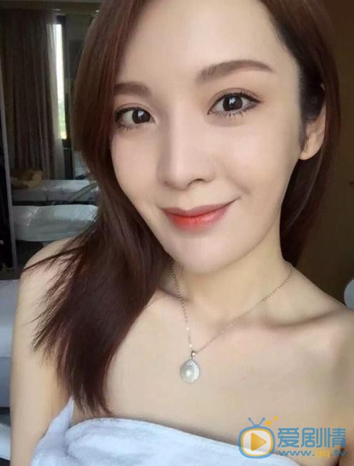 何昊阳生活照 何昊阳高清写真_何昊阳高清剧照