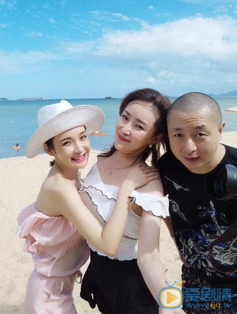 何昊阳海边照 何昊阳高清写真_何昊阳高清剧照