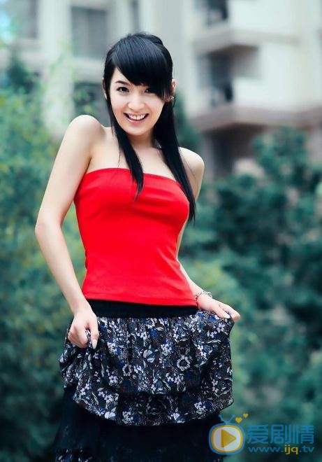 何昊阳生活照 何昊阳高清写真_何昊阳高清剧照