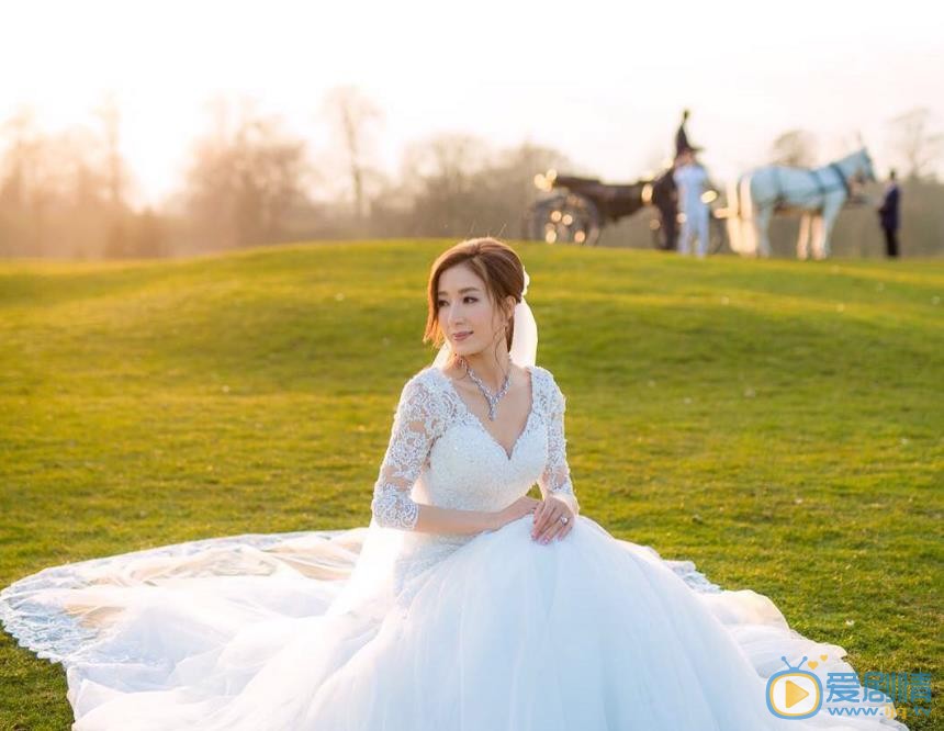 杨怡结婚照 杨怡高清写真_杨怡高清剧照
