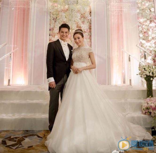 杨怡结婚照 杨怡高清写真_杨怡高清剧照