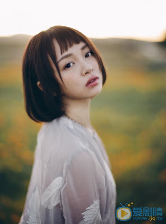 曦子气质写真 曦子高清写真_曦子高清剧照