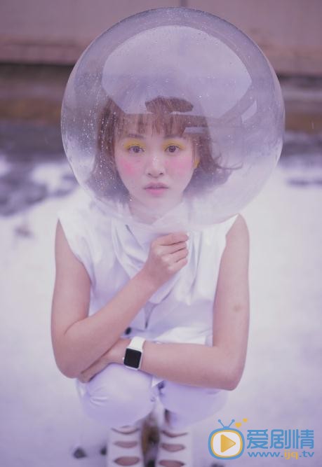 曦子搞怪写真 曦子高清写真_曦子高清剧照