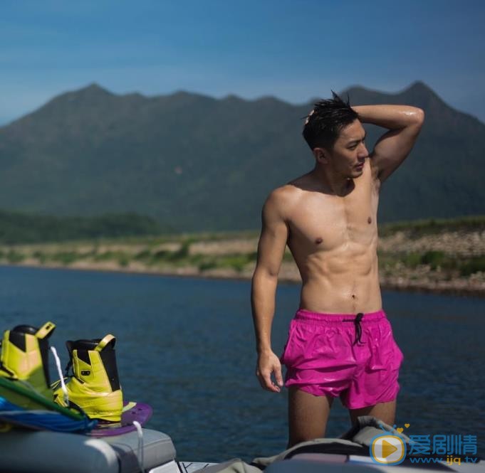 袁伟豪肌肉大片 袁伟豪高清写真_袁伟豪高清剧照
