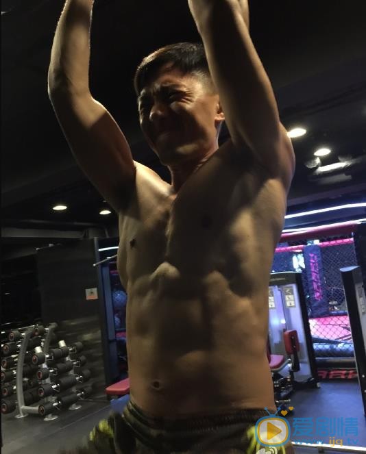 袁伟豪肌肉大片 袁伟豪高清写真_袁伟豪高清剧照