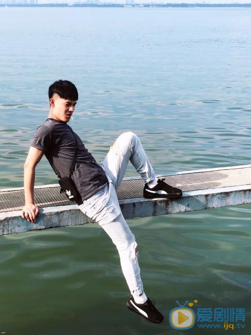 龚锐生活照 龚锐高清写真_龚锐高清剧照