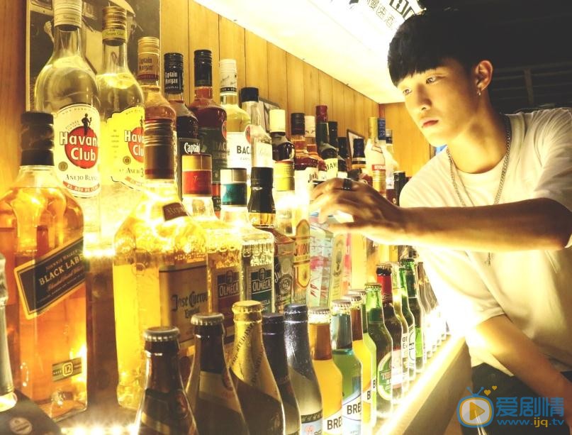 龚锐休闲写真 龚锐高清写真_龚锐高清剧照
