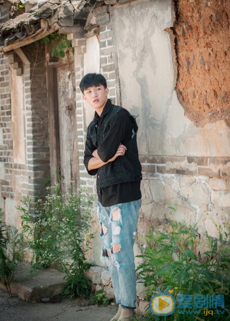 龚锐休闲写真 龚锐高清写真_龚锐高清剧照