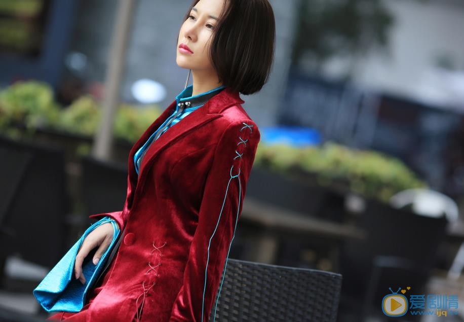 飞儿街拍大片 飞儿高清写真_飞儿高清剧照