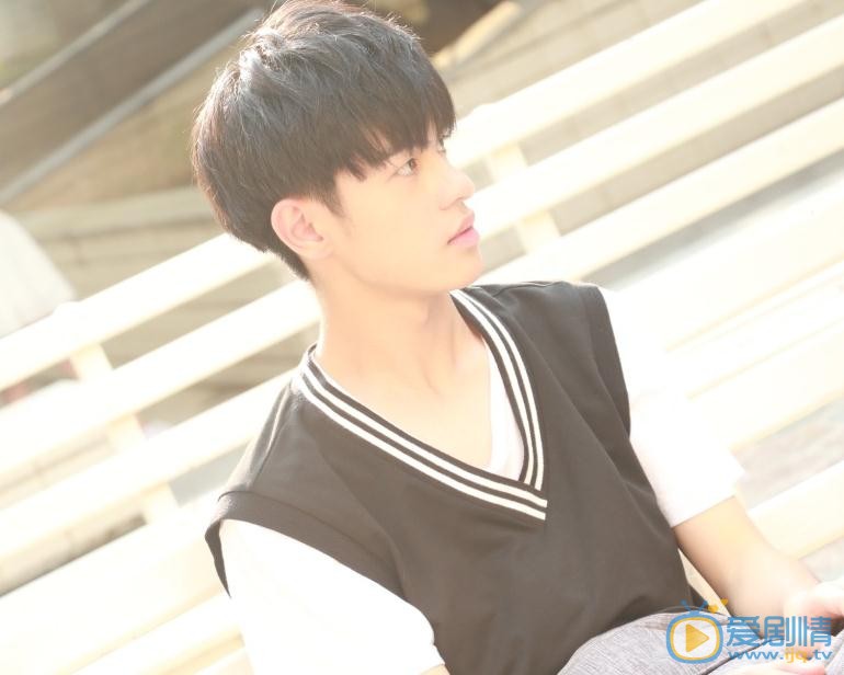 何德瑞生活照 何德瑞高清写真_何德瑞高清剧照