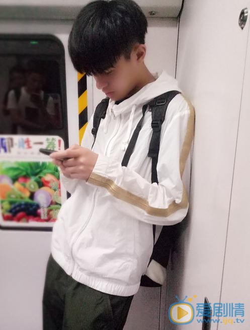 何德瑞生活照 何德瑞高清写真_何德瑞高清剧照