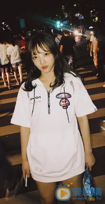 范薇生活照 范薇高清写真_范薇高清剧照