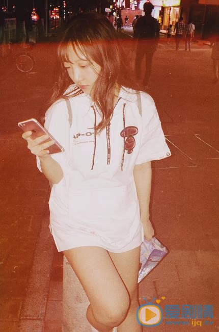 范薇生活照 范薇高清写真_范薇高清剧照