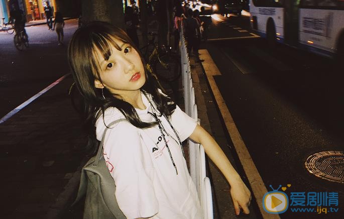 范薇生活照 范薇高清写真_范薇高清剧照