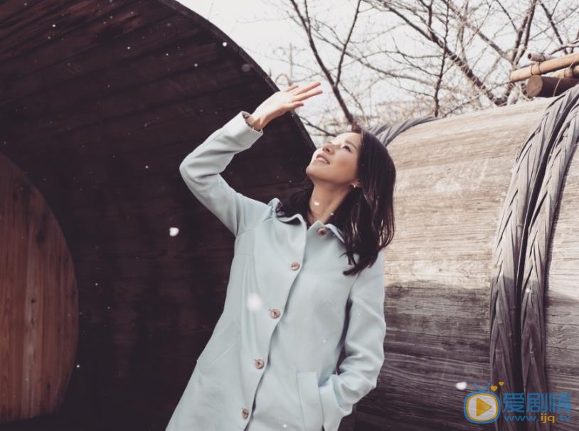 黄翠如街拍写真 黄翠如高清写真_黄翠如高清剧照