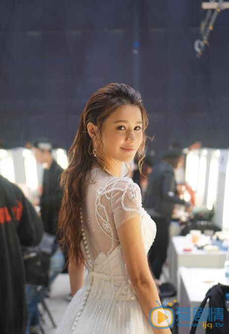 黄翠如气质写真 黄翠如高清写真_黄翠如高清剧照