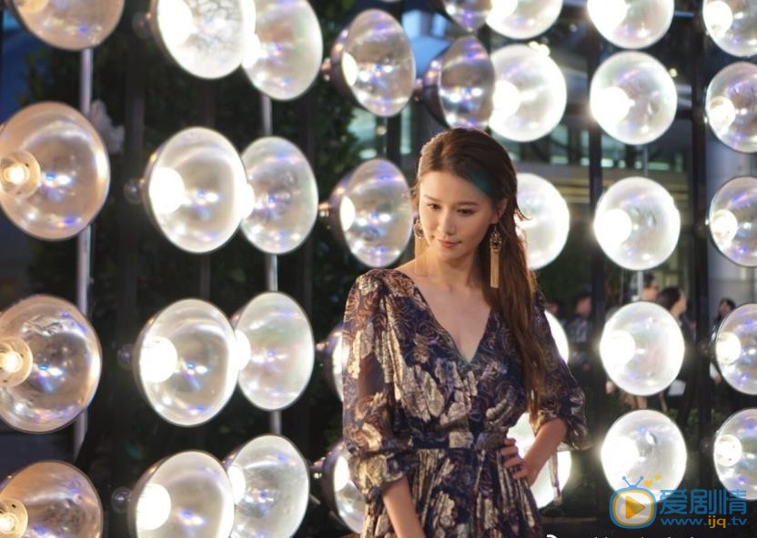 黄翠如气质写真 黄翠如高清写真_黄翠如高清剧照
