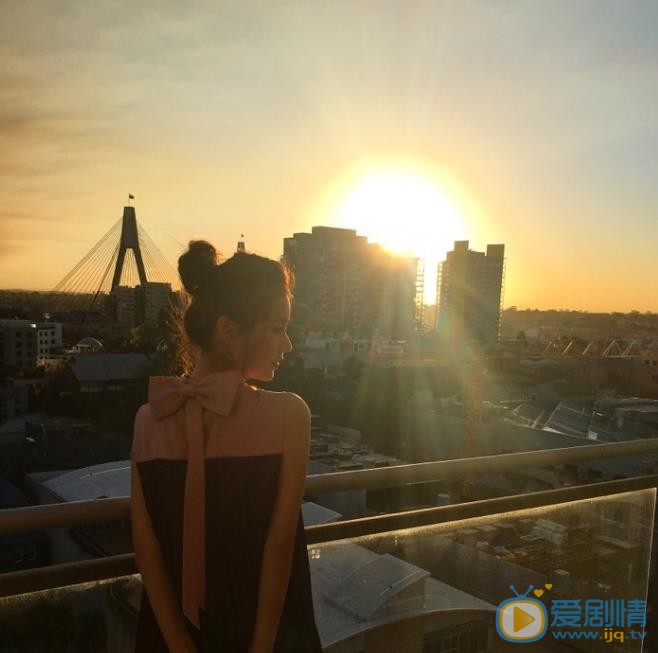 黄翠如街拍写真 黄翠如高清写真_黄翠如高清剧照