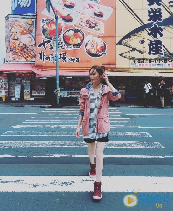 黄翠如街拍写真 黄翠如高清写真_黄翠如高清剧照