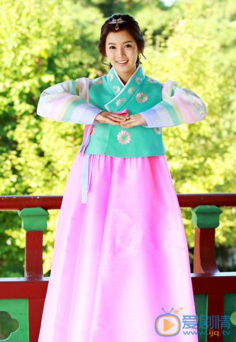 南圭丽韩服写真 南圭丽高清写真_南圭丽高清剧照