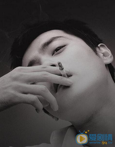 张东健黑白写真 张东健高清写真_张东健高清剧照