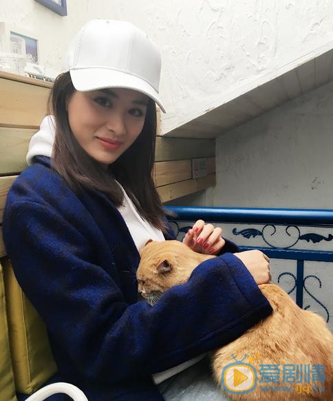 胡龄萌生活照 胡龄萌高清写真_胡龄萌高清剧照