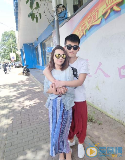姜寒与人合照 姜寒高清写真_姜寒高清剧照