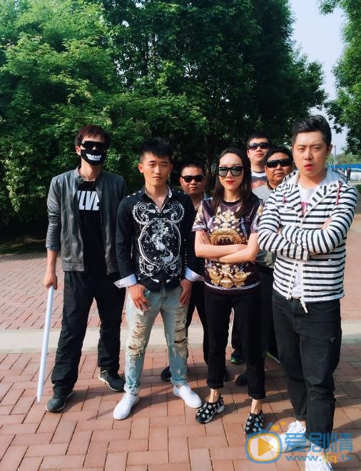 姜寒与人合照 姜寒高清写真_姜寒高清剧照