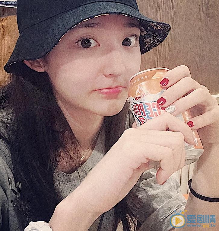 王莫涵生活照 王莫涵高清写真_王莫涵高清剧照