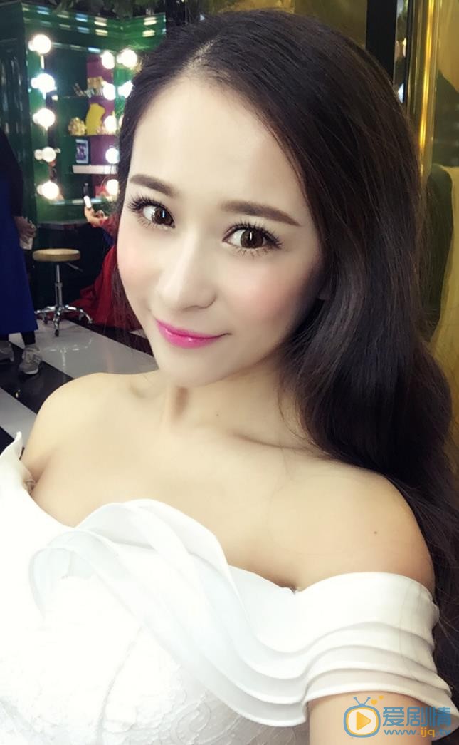 任婉婧性感自拍 任婉婧高清写真_任婉婧高清剧照