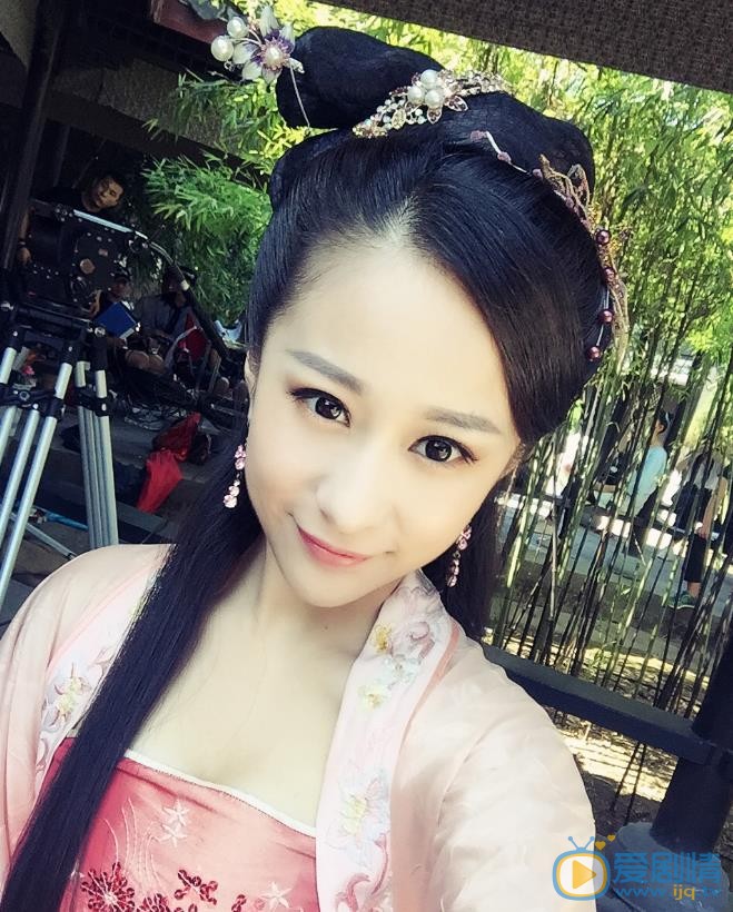 任婉婧剧场照 任婉婧高清写真_任婉婧高清剧照