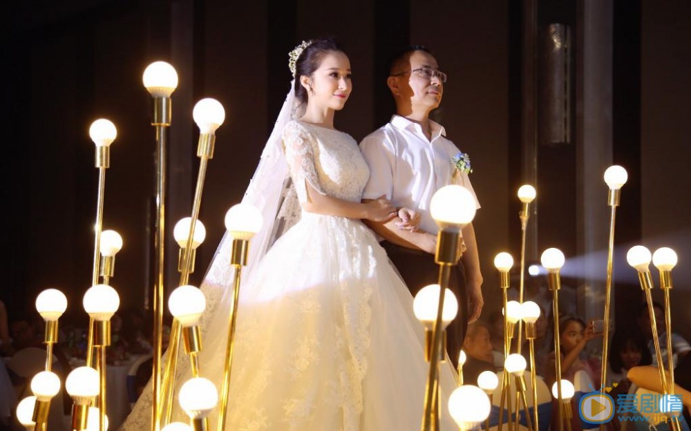 任婉婧婚礼现场 任婉婧高清写真_任婉婧高清剧照