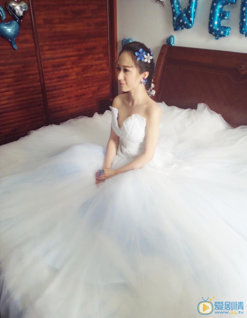 任婉婧婚礼现场 任婉婧高清写真_任婉婧高清剧照