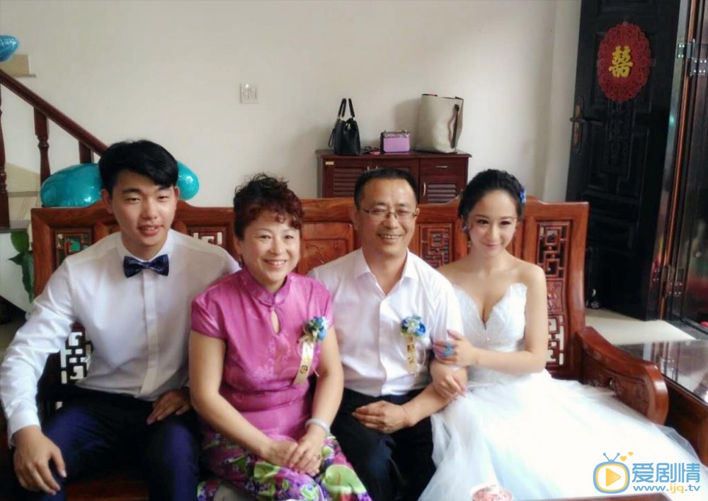 任婉婧婚礼现场 任婉婧高清写真_任婉婧高清剧照