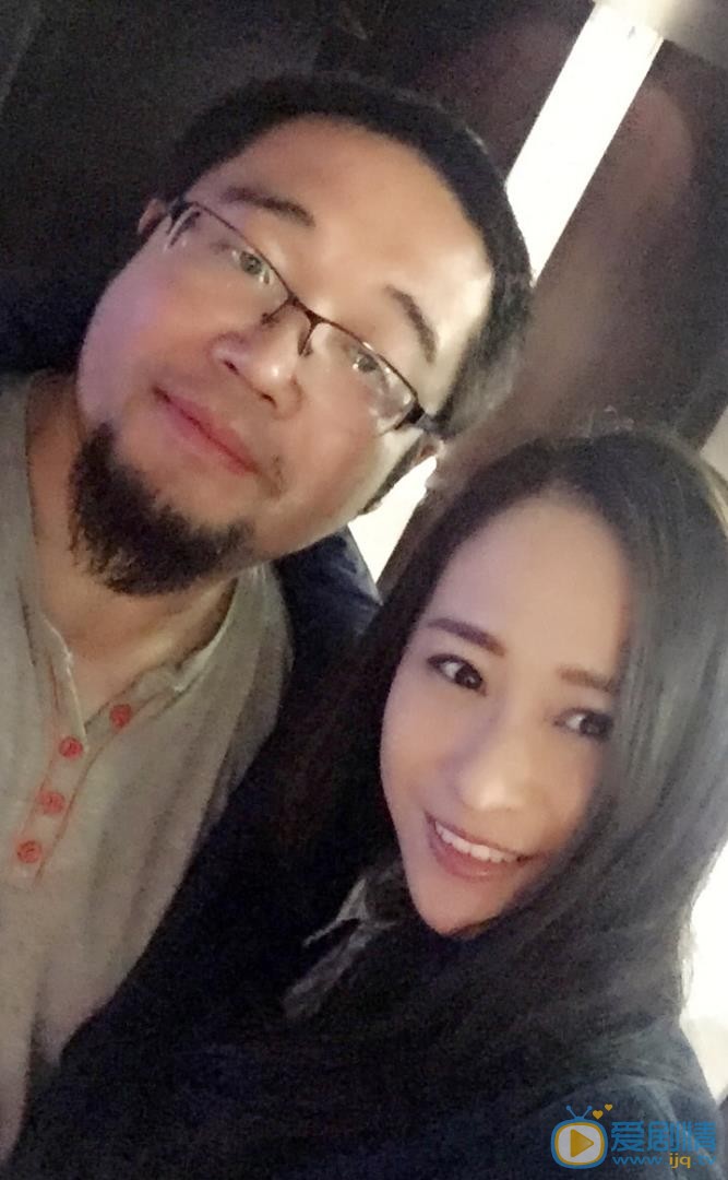 任婉婧与人合照 任婉婧高清写真_任婉婧高清剧照