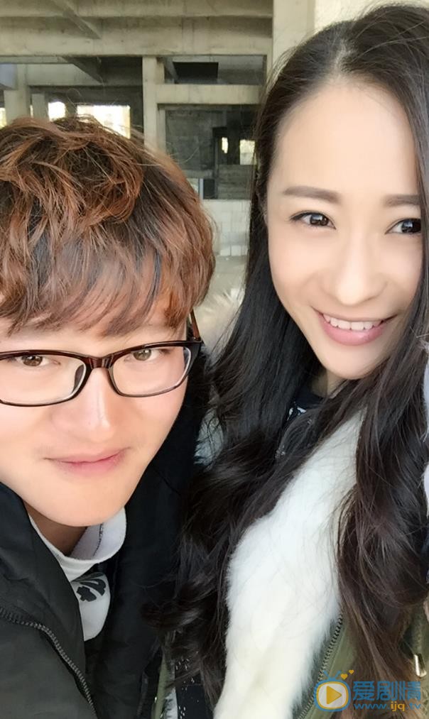 任婉婧与人合照 任婉婧高清写真_任婉婧高清剧照