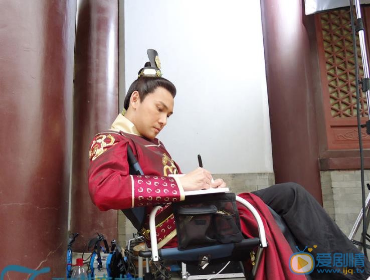 林文龙片场照 林文龙高清写真_林文龙高清剧照