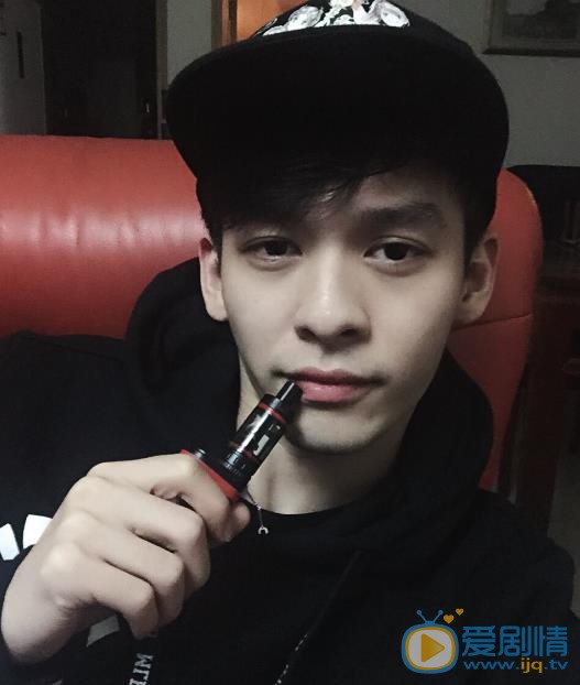 卫延侃生活照 卫延侃高清写真_卫延侃高清剧照