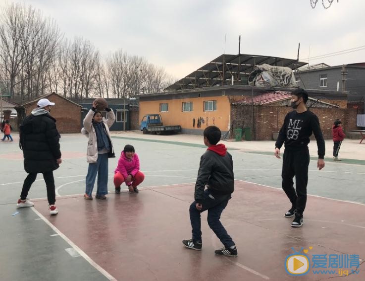 孙子航公益照 孙子航高清写真_孙子航高清剧照