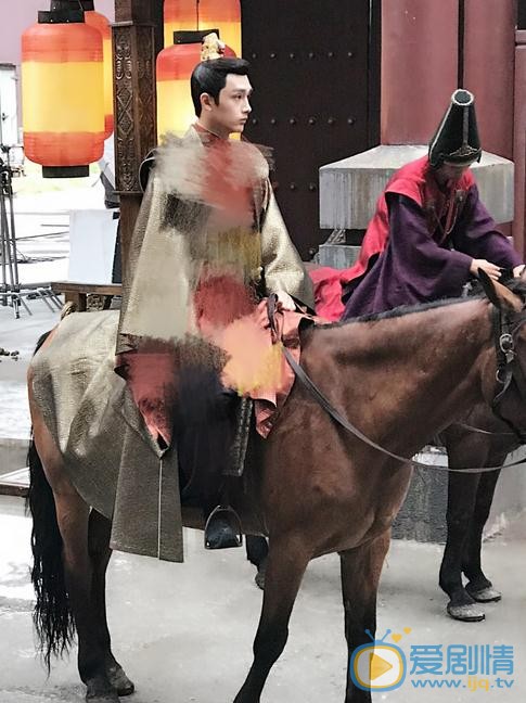 孙子航片场照 孙子航高清写真_孙子航高清剧照