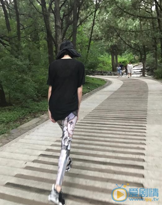 陈丽娜旅行照 陈丽娜高清写真_陈丽娜高清剧照