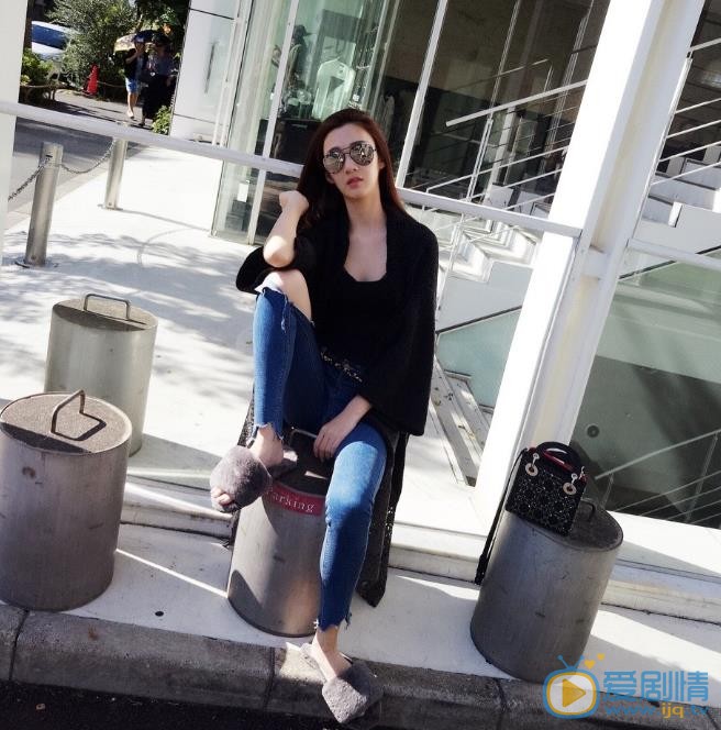 周宸佳旅行照片 周宸佳高清写真_周宸佳高清剧照