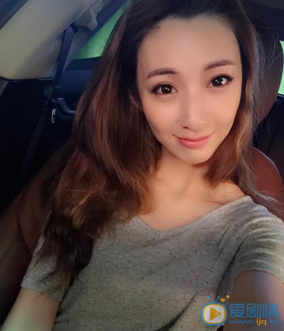 周宸佳生活照 周宸佳高清写真_周宸佳高清剧照