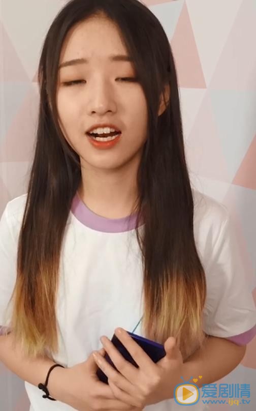 鹿小草主播照 鹿小草高清写真_鹿小草高清剧照