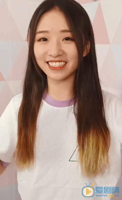 鹿小草主播照 鹿小草高清写真_鹿小草高清剧照