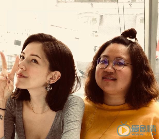 许玮甯与人合照 许玮甯高清写真_许玮甯高清剧照