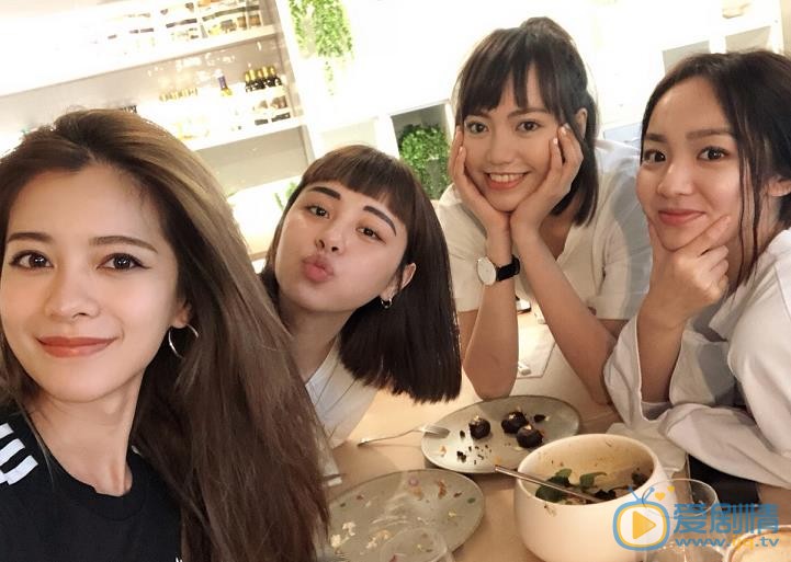 焦曼婷生活照 焦曼婷高清写真_焦曼婷高清剧照
