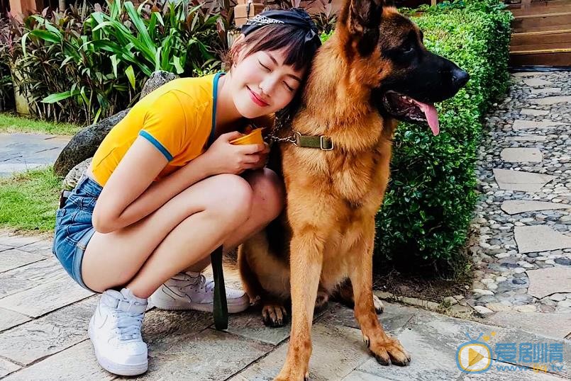 焦曼婷生活照 焦曼婷高清写真_焦曼婷高清剧照