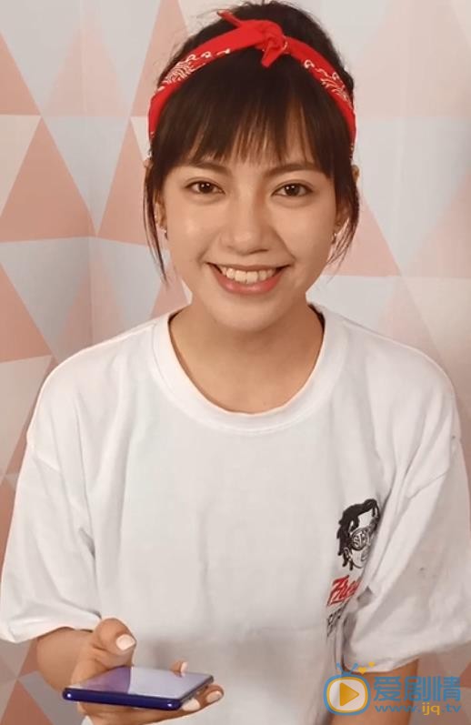 焦曼婷主播照 焦曼婷高清写真_焦曼婷高清剧照