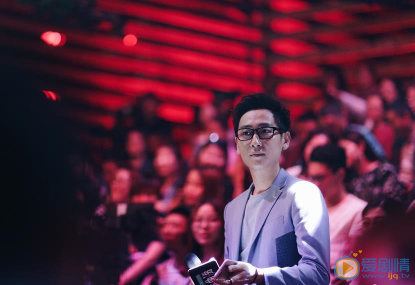 李好绅士大片 李好高清写真_李好高清剧照